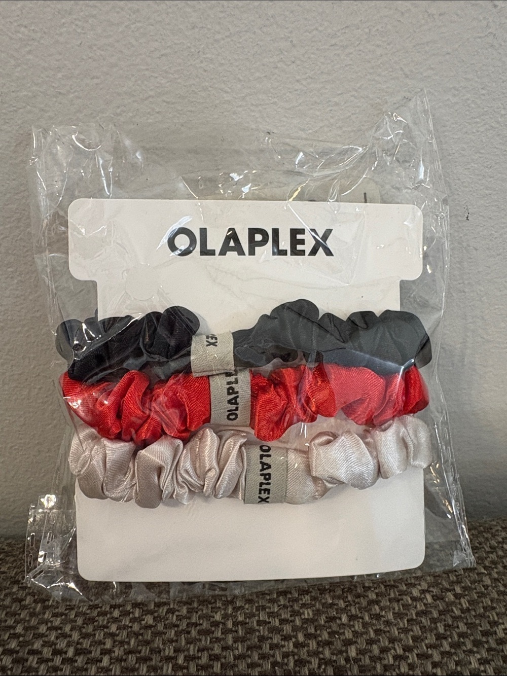 OLAPLEX Satin Hair Scrunchie Trio - Black, Red & Cream - NEW - Picture 2 of 3